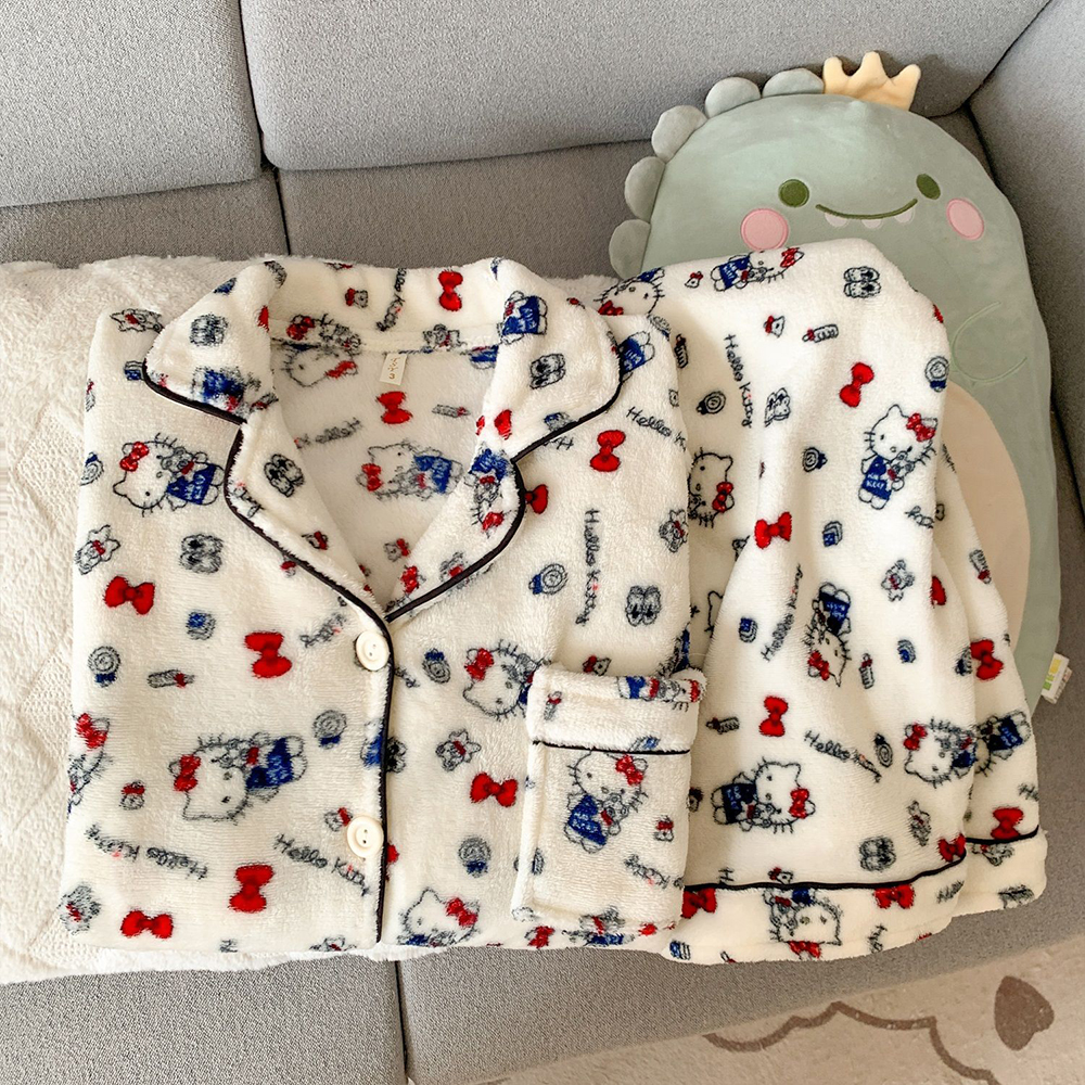 Winter Clothing Women'S - Sanrio Hello Kitty Flannel Women's Pajamas