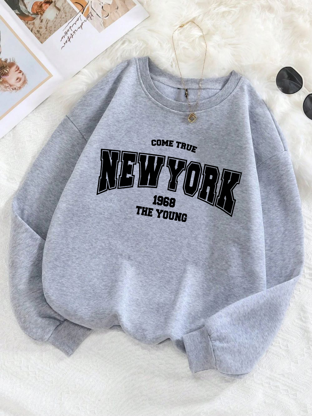 New York 1968 Women Sweatshirt - Winter Clothing New York review and price