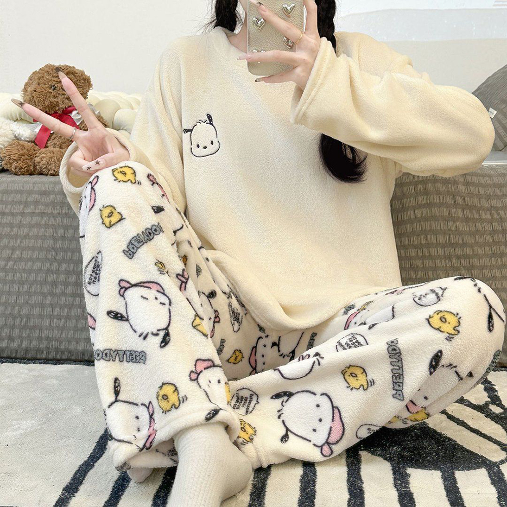 Sanrio Pompom Purin Winter Paj - Winter Clothing Women'S review and price